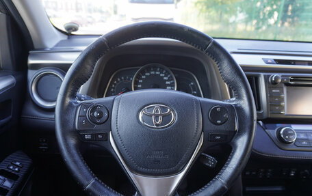Toyota RAV4, 2013 год, 1 654 000 рублей, 13 фотография