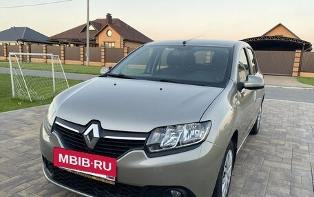 Renault Sandero II рестайлинг, 2015 год, 743 000 рублей, 3 фотография