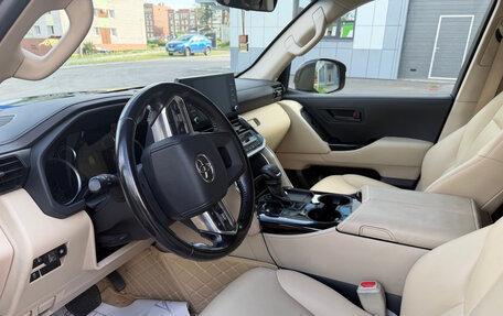 Toyota Land Cruiser, 2022 год, 9 700 000 рублей, 8 фотография