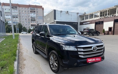 Toyota Land Cruiser, 2022 год, 9 700 000 рублей, 2 фотография
