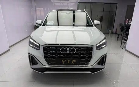 Audi Q2 I, 2023 год, 2 300 000 рублей, 1 фотография