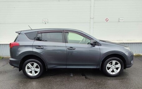Toyota RAV4, 2013 год, 1 699 000 рублей, 5 фотография
