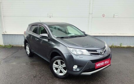 Toyota RAV4, 2013 год, 1 699 000 рублей, 3 фотография