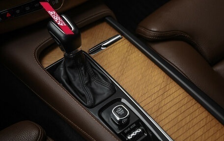 Volvo XC90 II рестайлинг, 2020 год, 4 999 000 рублей, 24 фотография