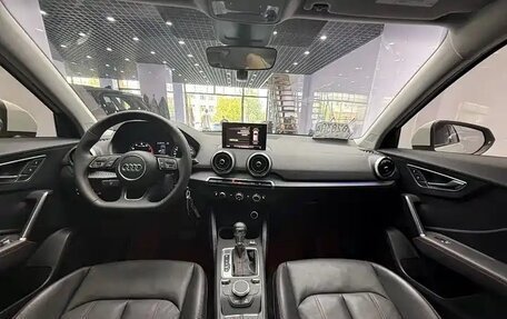 Audi Q2 I, 2023 год, 2 300 000 рублей, 14 фотография