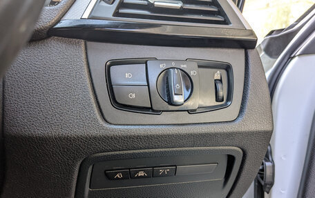 BMW 3 серия, 2016 год, 1 894 900 рублей, 13 фотография