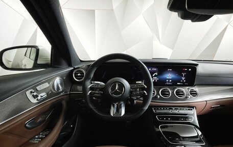 Mercedes-Benz E-Класс AMG, 2020 год, 6 350 000 рублей, 20 фотография