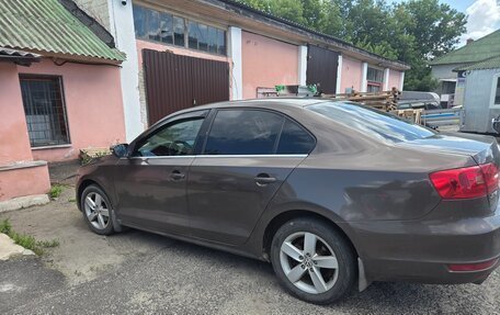 Volkswagen Jetta VI, 2012 год, 790 000 рублей, 2 фотография