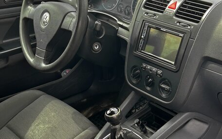 Volkswagen Golf V, 2005 год, 440 000 рублей, 8 фотография