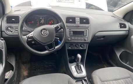 Volkswagen Polo VI (EU Market), 2017 год, 820 000 рублей, 4 фотография