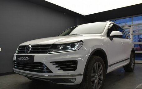 Volkswagen Touareg III, 2017 год, 3 369 000 рублей, 1 фотография