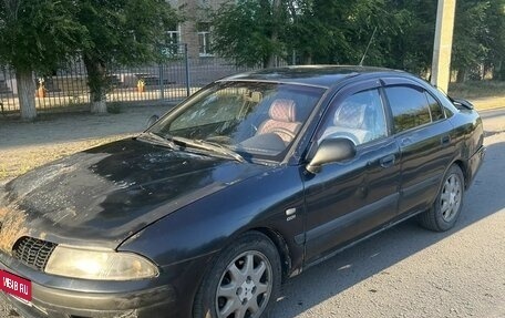 Mitsubishi Carisma I, 2000 год, 120 000 рублей, 1 фотография