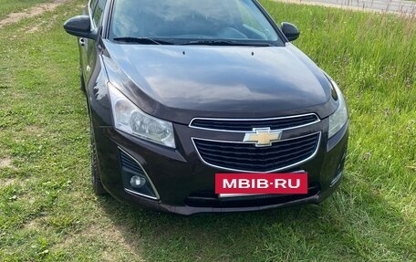 Chevrolet Cruze II, 2013 год, 1 050 000 рублей, 2 фотография