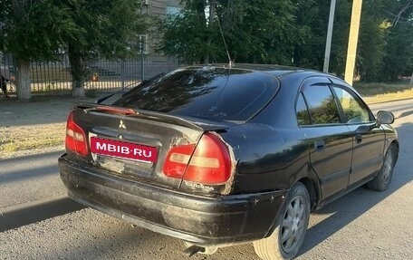 Mitsubishi Carisma I, 2000 год, 120 000 рублей, 7 фотография