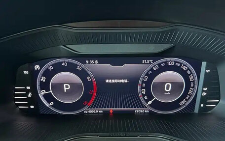 Skoda Superb III рестайлинг, 2023 год, 2 300 000 рублей, 12 фотография