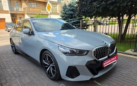 BMW 5 серия, 2024 год, 7 380 000 рублей, 3 фотография