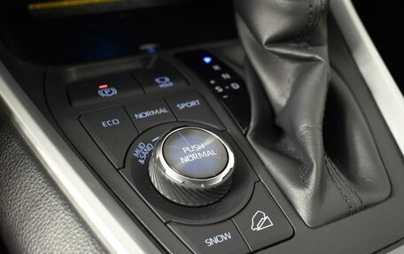 Toyota RAV4, 2022 год, 2 698 200 рублей, 17 фотография