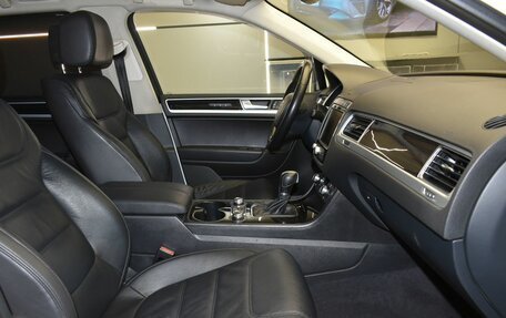 Volkswagen Touareg III, 2017 год, 3 369 000 рублей, 11 фотография