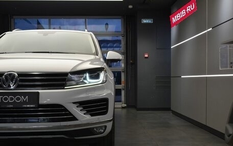 Volkswagen Touareg III, 2017 год, 3 369 000 рублей, 3 фотография