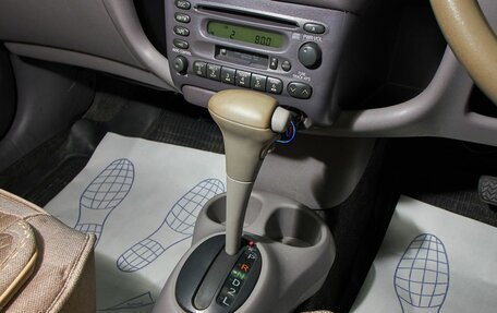 Toyota Platz, 2000 год, 319 000 рублей, 14 фотография