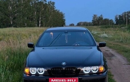 BMW 5 серия, 1998 год, 655 555 рублей, 1 фотография