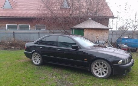 BMW 5 серия, 1998 год, 655 555 рублей, 4 фотография