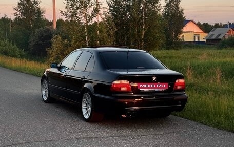 BMW 5 серия, 1998 год, 655 555 рублей, 6 фотография