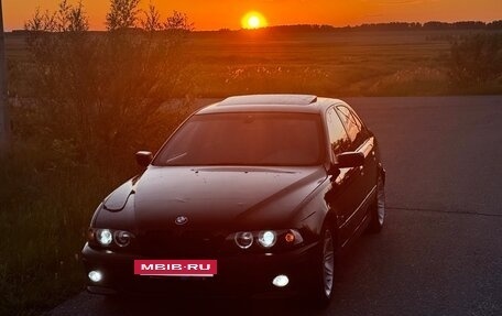BMW 5 серия, 1998 год, 655 555 рублей, 8 фотография