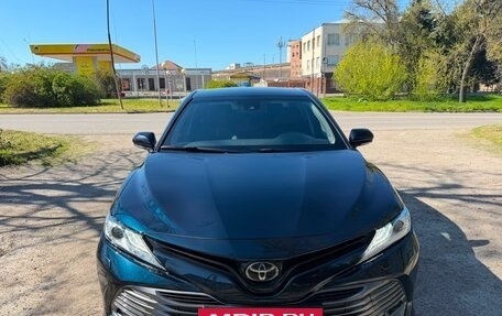Toyota Camry, 2019 год, 2 450 000 рублей, 8 фотография