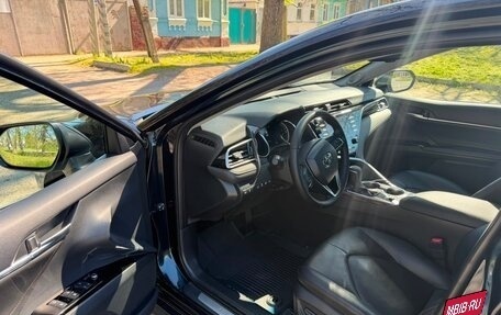 Toyota Camry, 2019 год, 2 450 000 рублей, 12 фотография
