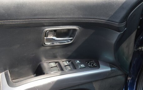 Mitsubishi Outlander III рестайлинг 3, 2012 год, 919 999 рублей, 11 фотография