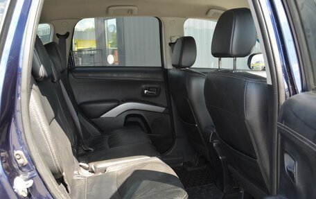 Mitsubishi Outlander III рестайлинг 3, 2012 год, 919 999 рублей, 15 фотография