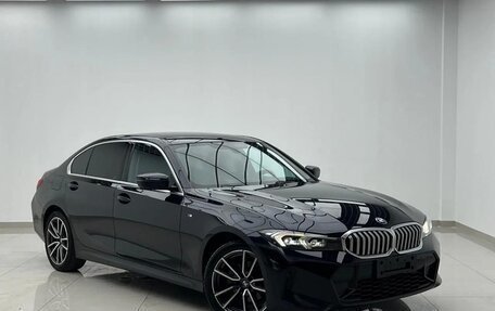 BMW 3 серия, 2023 год, 3 100 000 рублей, 1 фотография