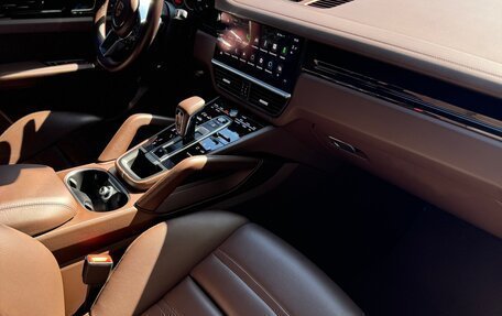 Porsche Cayenne III, 2023 год, 13 000 000 рублей, 15 фотография