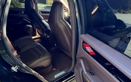 Porsche Cayenne III, 2023 год, 13 000 000 рублей, 18 фотография