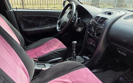 Mitsubishi Carisma I, 1997 год, 230 000 рублей, 8 фотография