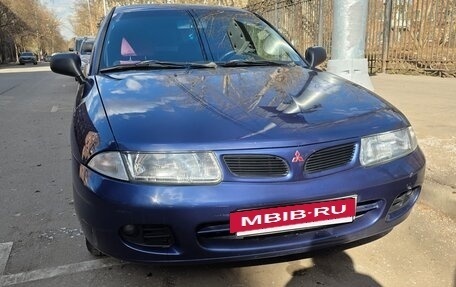 Mitsubishi Carisma I, 1997 год, 230 000 рублей, 2 фотография