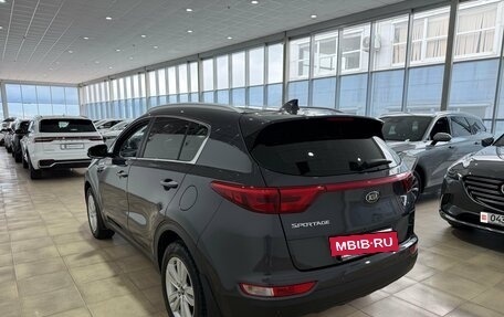 KIA Sportage IV рестайлинг, 2017 год, 2 000 000 рублей, 8 фотография
