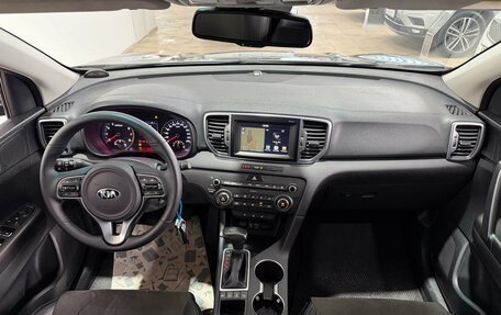 KIA Sportage IV рестайлинг, 2017 год, 2 000 000 рублей, 14 фотография
