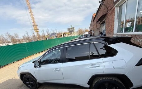 Toyota RAV4, 2021 год, 3 120 000 рублей, 9 фотография