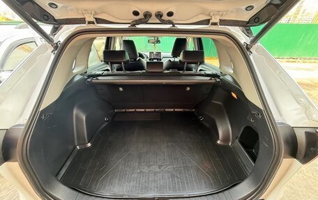 Toyota RAV4, 2021 год, 3 120 000 рублей, 18 фотография