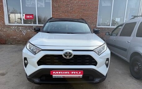 Toyota RAV4, 2021 год, 3 120 000 рублей, 3 фотография