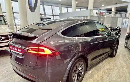 Tesla Model X I, 2016 год, 3 500 000 рублей, 13 фотография