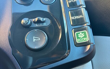 Honda CR-Z, 2010 год, 900 000 рублей, 16 фотография