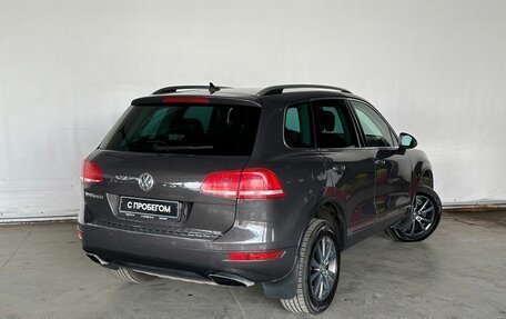 Volkswagen Touareg III, 2012 год, 1 990 000 рублей, 5 фотография