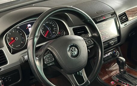 Volkswagen Touareg III, 2012 год, 1 990 000 рублей, 12 фотография