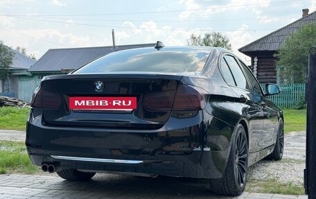 BMW 3 серия, 2012 год, 1 700 000 рублей, 3 фотография