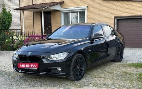 BMW 3 серия, 2012 год, 1 700 000 рублей, 4 фотография