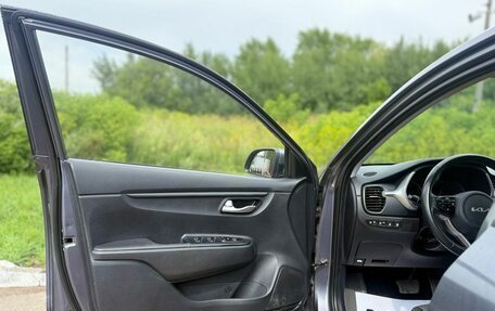KIA Rio IV, 2021 год, 1 830 000 рублей, 14 фотография