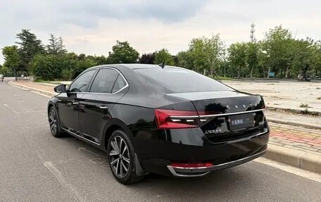 Skoda Superb III рестайлинг, 2024 год, 2 940 000 рублей, 5 фотография